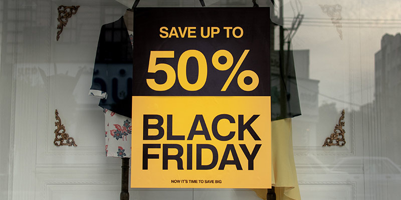 Retailers Spend More on Black Friday than Cyber Monday